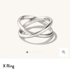 Mejuri Sterling Silver X Ring in Size 7